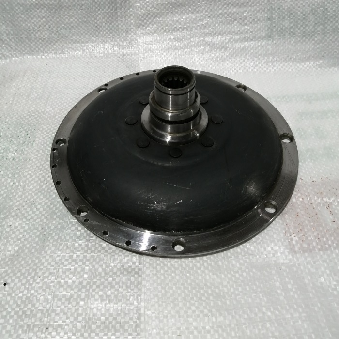 Вал ведущий с кожух. сб. 740.1318028