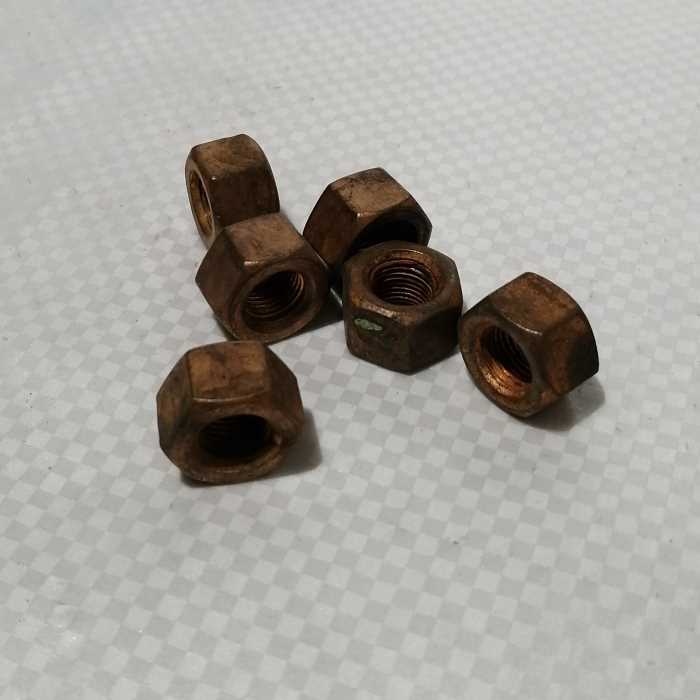 Гайка М10*1,25 коллектора медная 1/21647-279