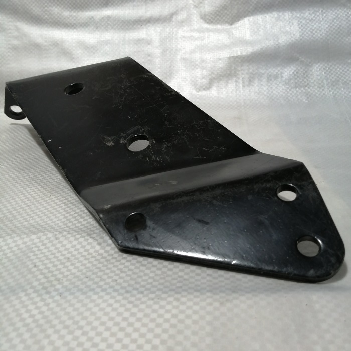 Кронштейн левой трубы ЕВРО 54115-1203030-40