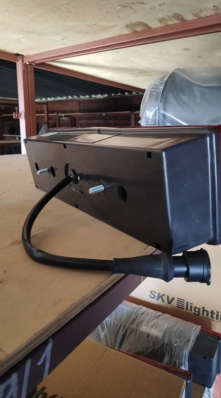 Фонарь задний ПАЗ, КАвЗ (провод, вилка СЦАЗ) прав 24в (ан. 7442.3716-08) С/Л