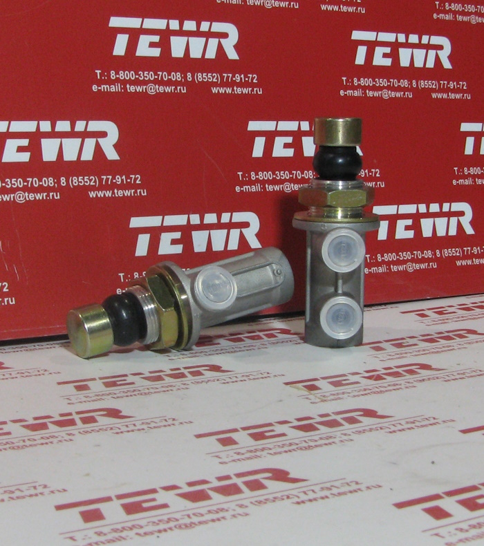 Кран аварийного растормаживания 100-3537110 (КМ1003537110)